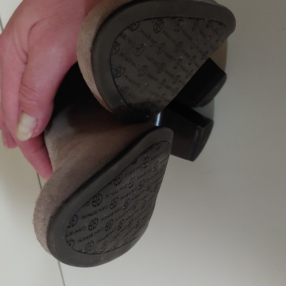 Giani Bernini Leather Short Booties 7.5M - Picture 7 of 17